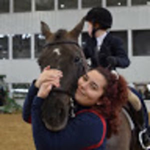 Meet your Posher, Gillian